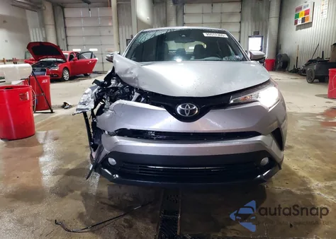 2018 Toyota C-Hr Xle z USA, uszkodzony, nr VIN NMTKHMBX3JR029802